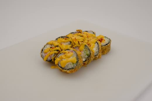 Жареный ролл с крабом